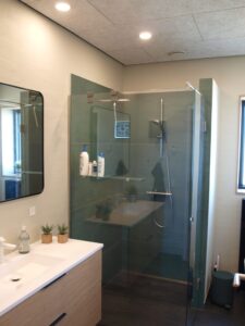 Flisearbejde (badeværelse)